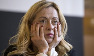 Disparità sul lavoro tra uomini e donne: perché la Meloni piange