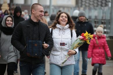 La politica rinuncia alla piazza, Macerata e l’Italia sono più sole