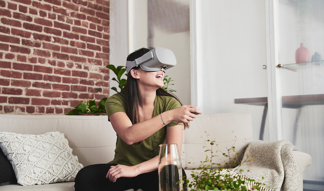 Oculus Go pronto al debutto: quello che sappiamo Oculus Go pronto al debutto: quello che sappiamo