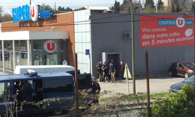 Francia: muore il gendarme eroe dell’attentato a Trèbes