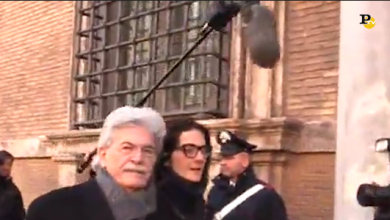 Gaffe Antonio Razzi: “Se io sarei…” davanti al Senato