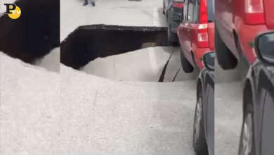 Roma; voragine sulla via Circonvallazione Appia. Il momento del crollo della strada | video