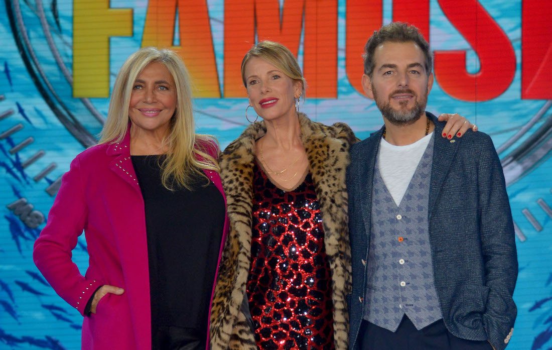 Isola dei Famosi 2018: l’arrivo della Marini e le lacrime di Jonathan Isola dei Famosi 2018: l’arrivo della Marini e le lacrime di Jonathan