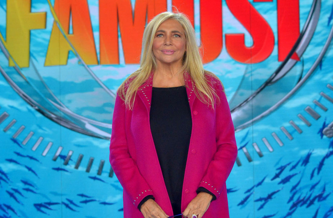 Isola dei Famosi 2018: l’arrivo della Marini e le lacrime di Jonathan Isola dei Famosi 2018: l’arrivo della Marini e le lacrime di Jonathan