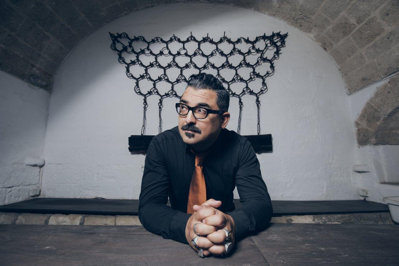 Intervista a Roy Paci: “Tutta la mia carriera in un solo spettacolo”