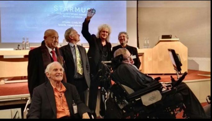 Stephen Hawking: le 3 canzoni a cui ha prestato la sua voce