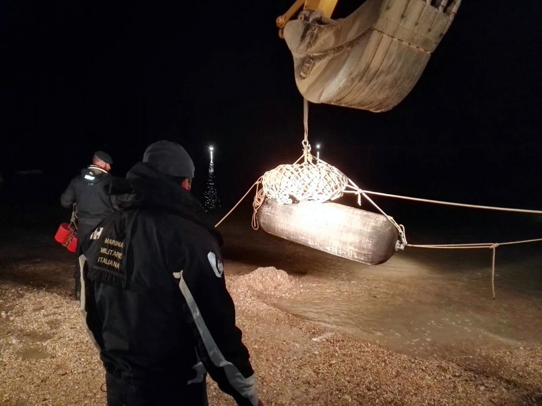 Storia di una bomba: Fano, 13 marzo 2018 – foto Storia di una bomba: Fano, 13 marzo 2018 – foto