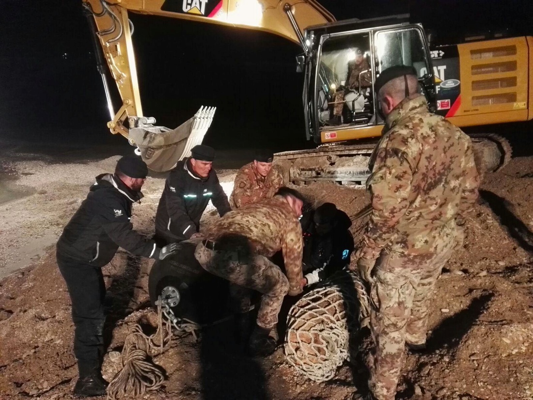 Storia di una bomba: Fano, 13 marzo 2018 – foto Storia di una bomba: Fano, 13 marzo 2018 – foto