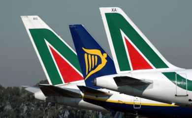 Traffico aereo: se le low cost superano le compagnie tradizionali