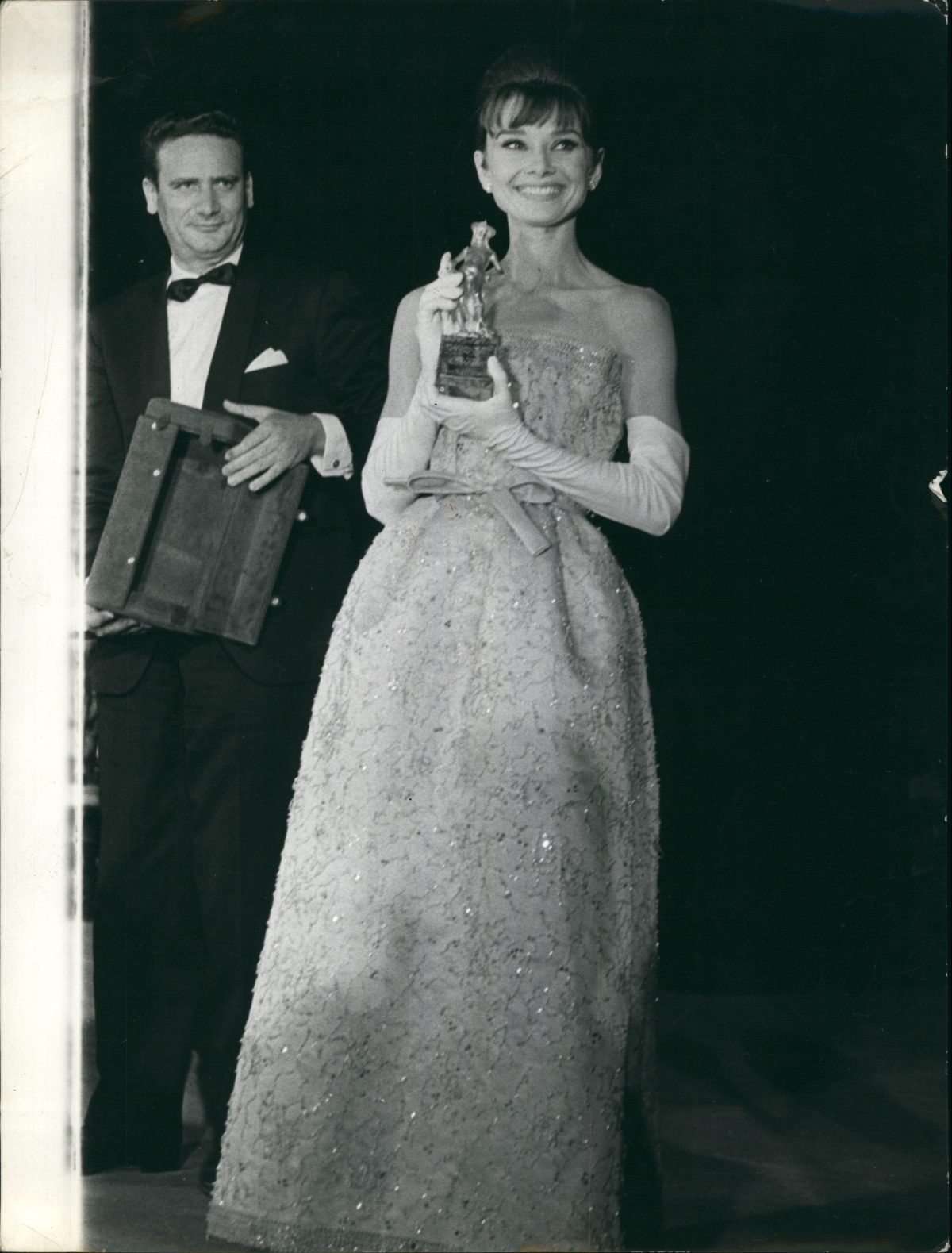 Galleria foto 'Non solo Audrey Hepburn: le dive che amavano Givenchy' - foto 27