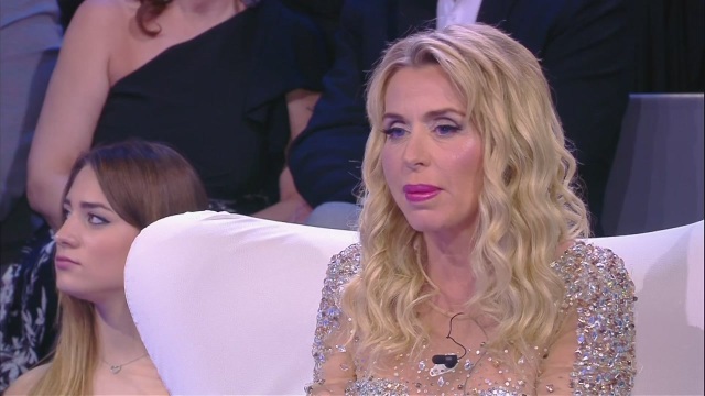 Isola dei Famosi 2018: Alessia Marcuzzi sbotta contro la Henger