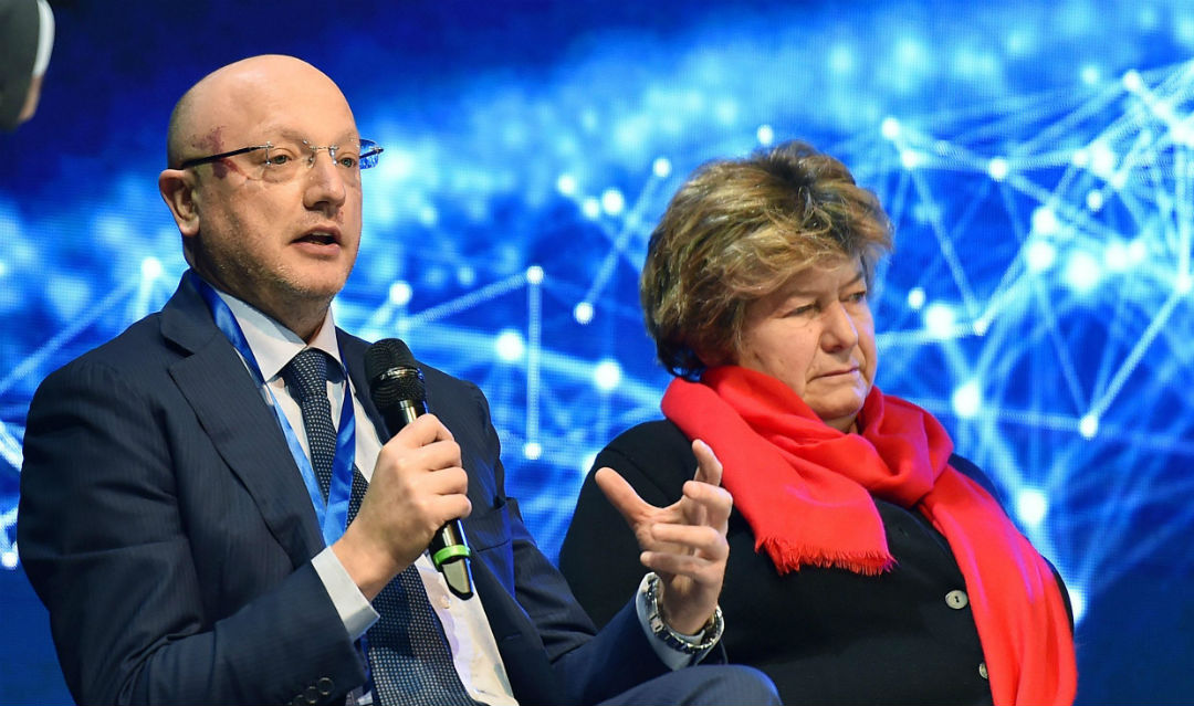 Contratti di lavoro, cosa cambia con l’accordo tra Confindustria e sindacati Contratti di lavoro, cosa cambia con l’accordo tra Confindustria e sindacati