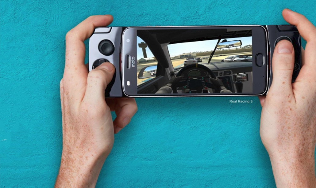 Motorola MotoMods: come evolve il telefono modulare Motorola MotoMods: come evolve il telefono modulare