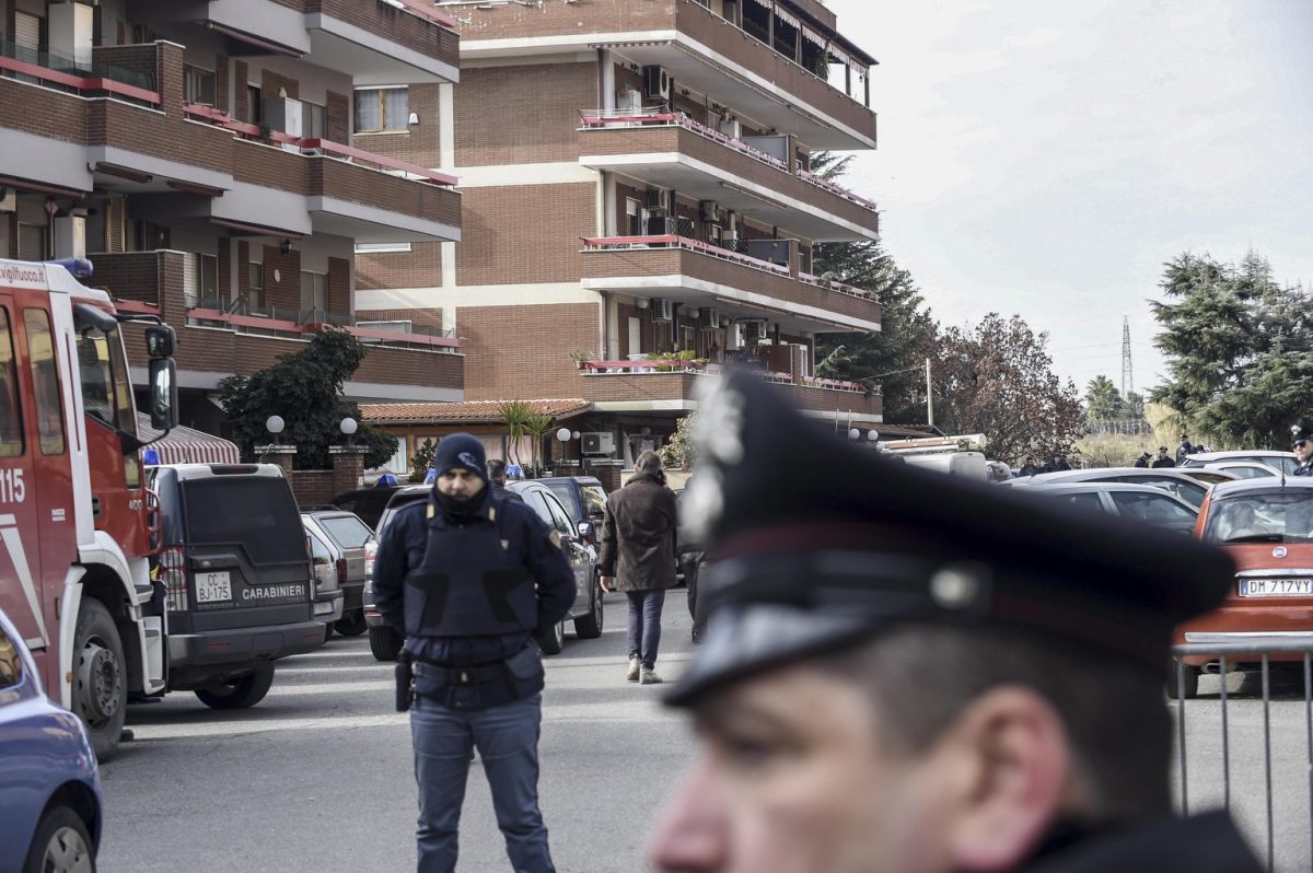 Galleria foto 'Carabiniere uccide le figlie e si suicida: cosa sappiamo sulla strage di Latina' - foto 7