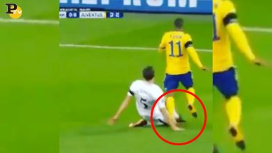 Rigore su Douglas Costa in Tottenham-Juventus, il fallo non fischiato | video