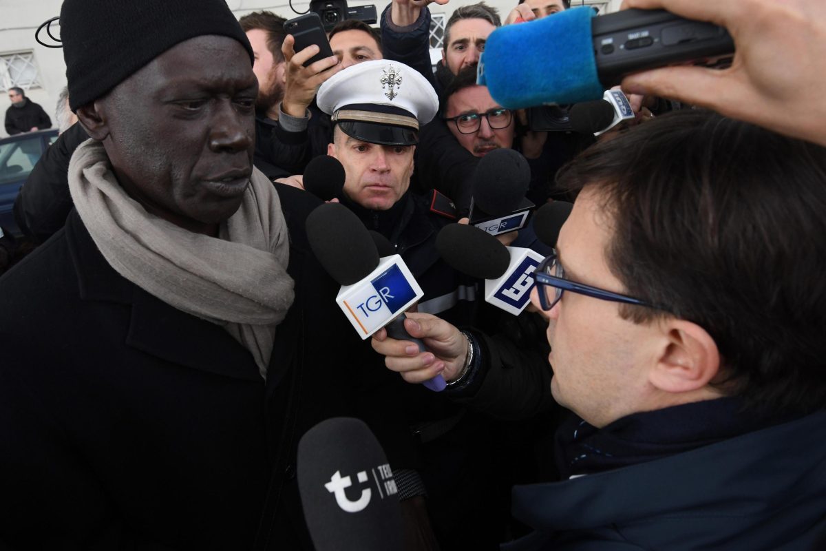Galleria foto 'Chi era Idy Diene, il senegalese ucciso a Firenze' - foto 5