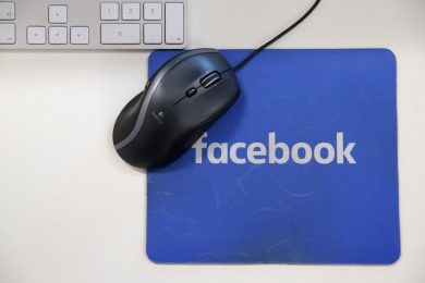 Così Facebook è scivolato sulla pedofilia