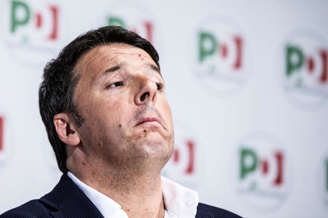Renzi: le facce della sconfitta – Foto
