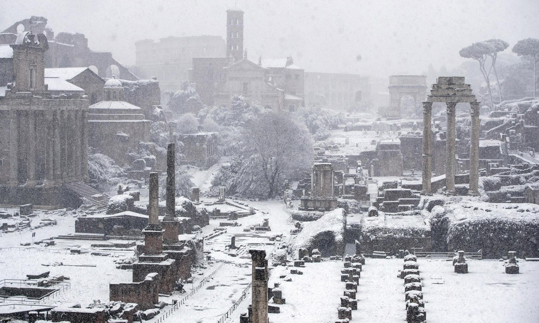 Maltempo: Milano, Genova, Roma e mezza Italia sotto la neve – Foto