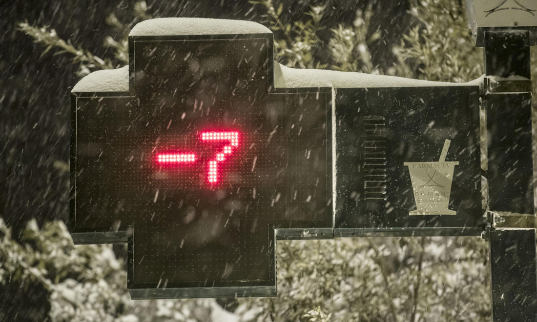 Maltempo: Milano, Genova, Roma e mezza Italia sotto la neve – Foto