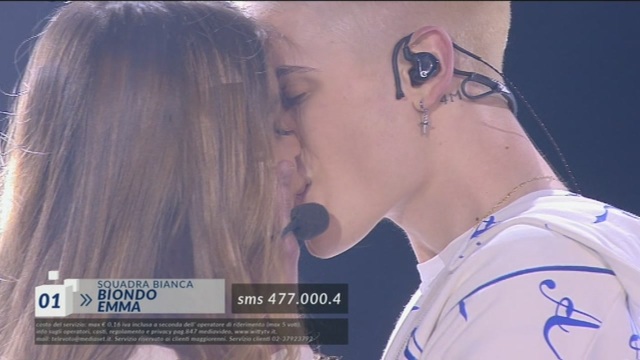 Amici 17: Ventura attacca la Parisi, lo sfogo di Emma Marrone