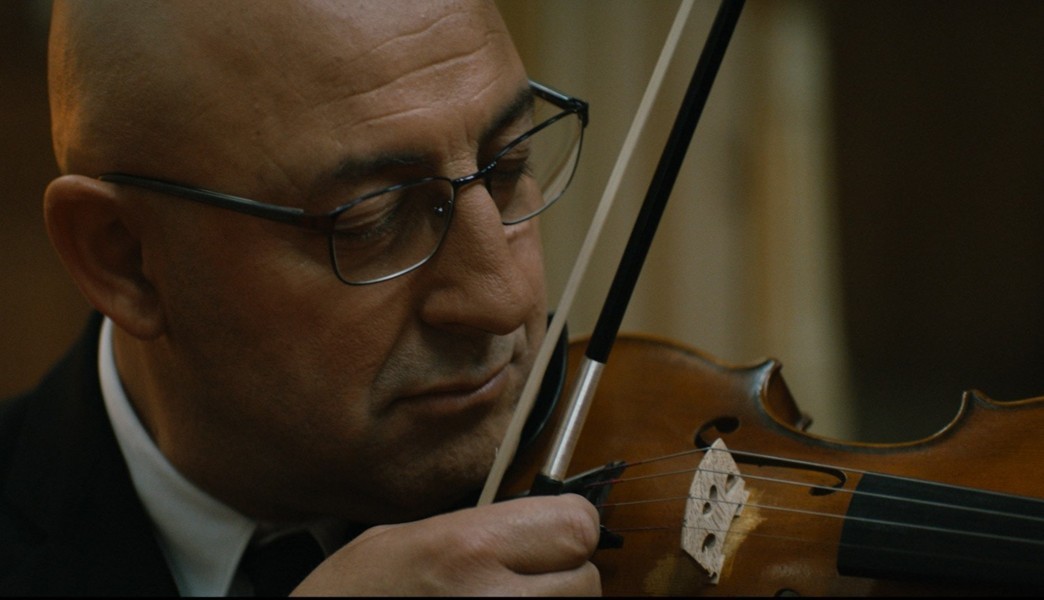 La mélodie, suona il violino di periferia – La recensione