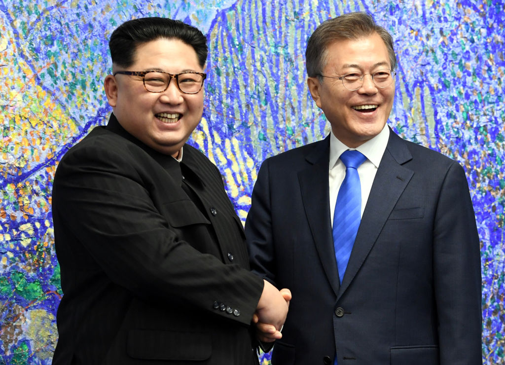 Kim – Moon: l’incontro storico tra Corea del Nord e Corea del Sud Kim – Moon: l’incontro storico tra Corea del Nord e Corea del Sud