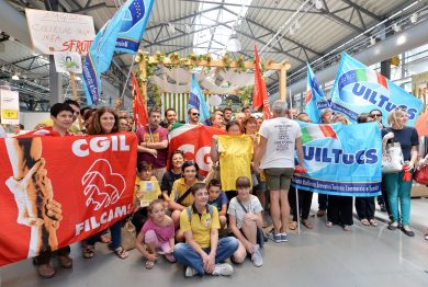 Al lavoro il 25 aprile, gli effetti delle liberalizzazioni