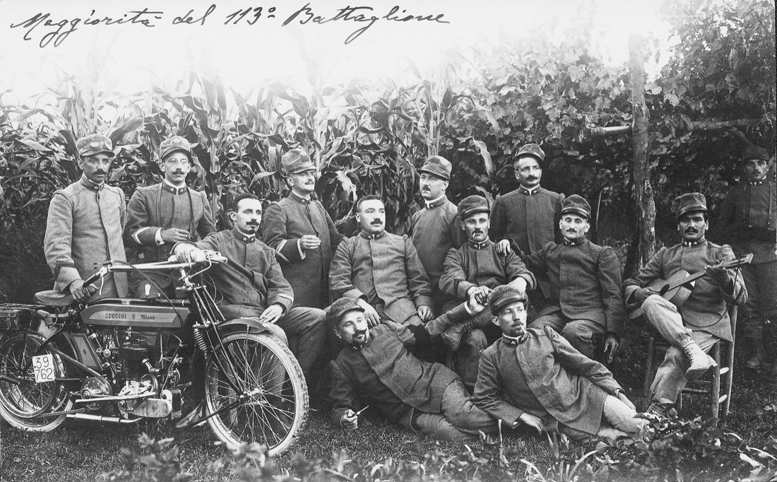 Motociclette nella Grande Guerra – la storia fotografica Motociclette nella Grande Guerra – la storia fotografica