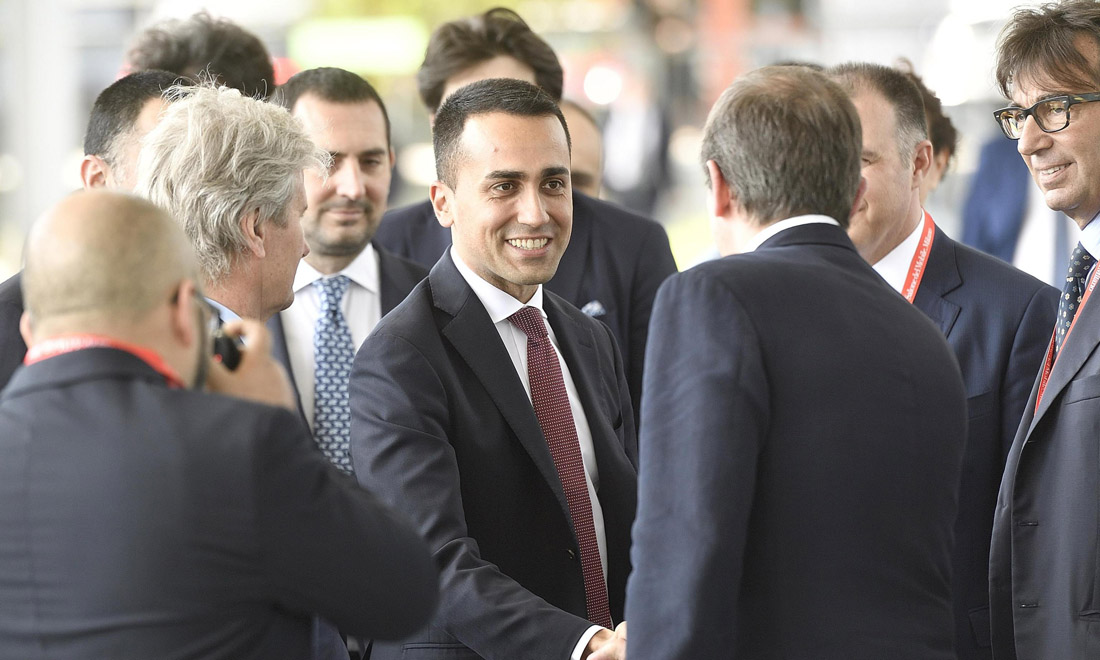 Perché i 5 Stelle oscillano di qua e di là senza formare un governo