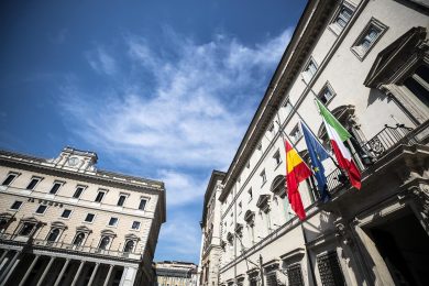 Italiani e spagnoli, chi è più ricco davvero