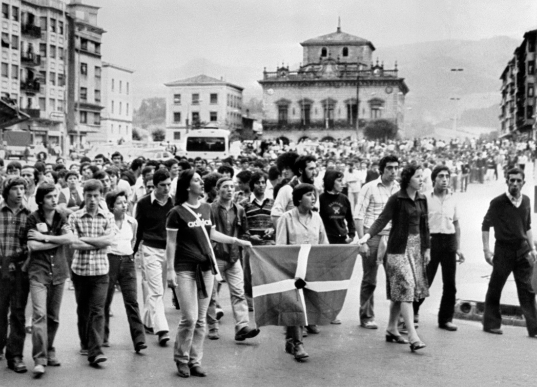 L’Eta si scioglie: storia di 60 anni di terrore indipendentista – foto L’Eta si scioglie: storia di 60 anni di terrore indipendentista – foto
