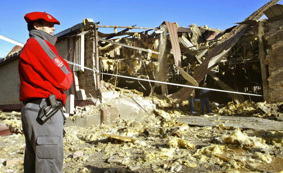 L’Eta si scioglie: storia di 60 anni di terrore indipendentista – foto L’Eta si scioglie: storia di 60 anni di terrore indipendentista – foto