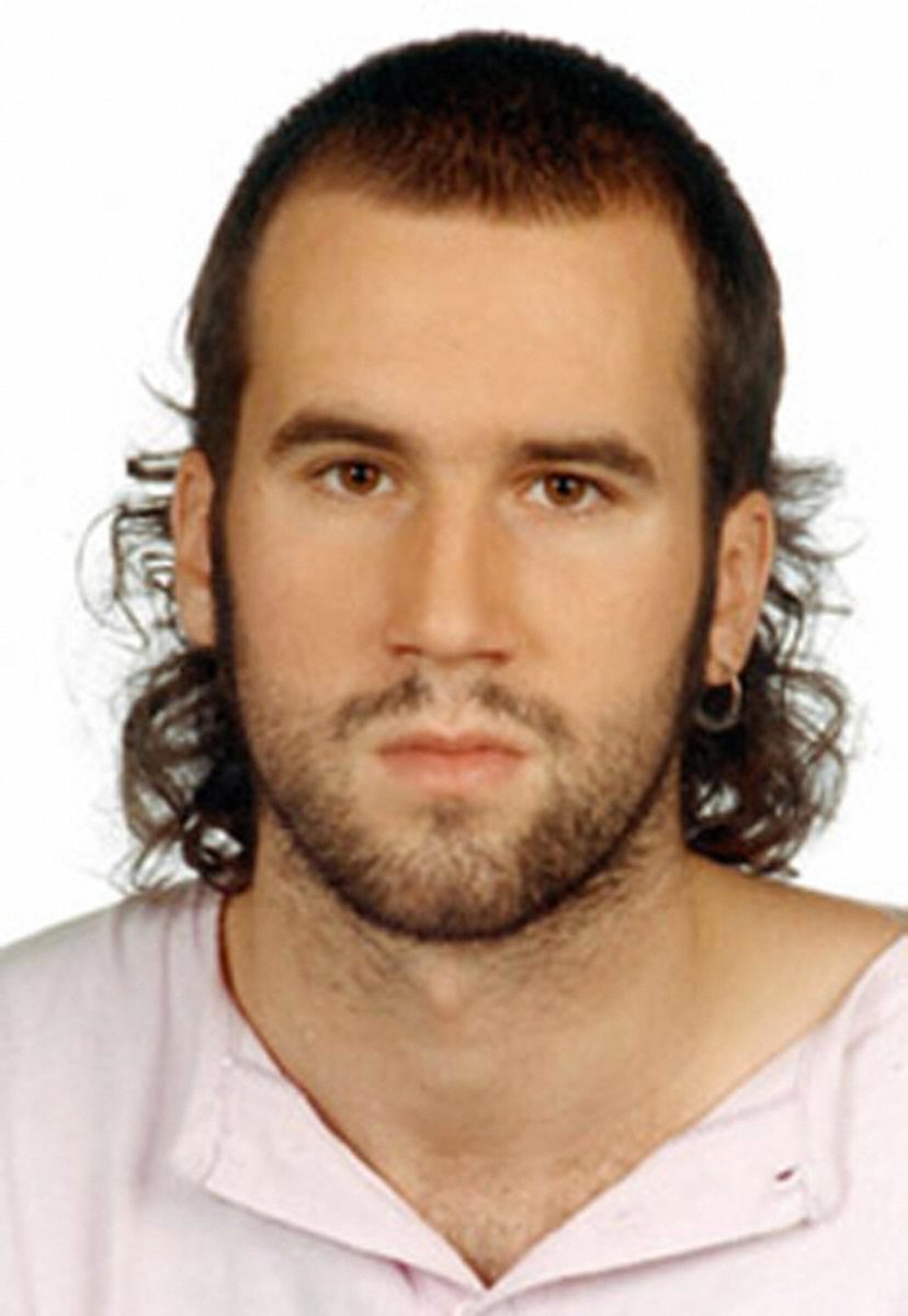 L’Eta si scioglie: storia di 60 anni di terrore indipendentista – foto L’Eta si scioglie: storia di 60 anni di terrore indipendentista – foto