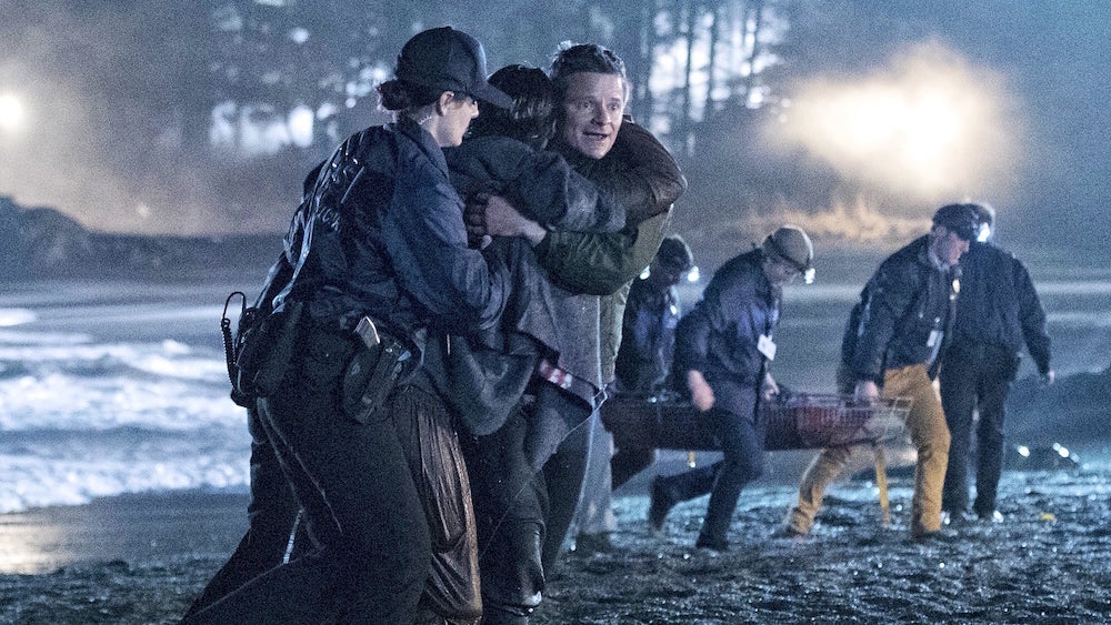 The Crossing: la serie tv erede di Lost. Foto e trailer The Crossing: la serie tv erede di Lost. Foto e trailer