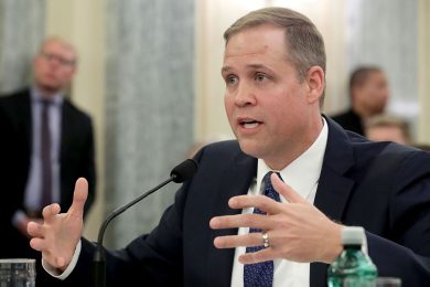 Chi è James Bridenstine, il nuovo capo della Nasa