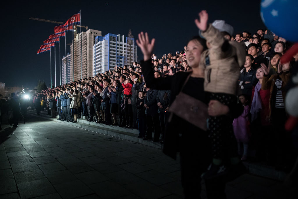 Corea del Nord: la festa del Giorno del Sole – FOTO