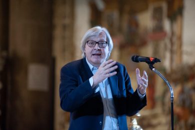 Le emozioni della “Lezione d’arte” di Vittorio Sgarbi a Firenze