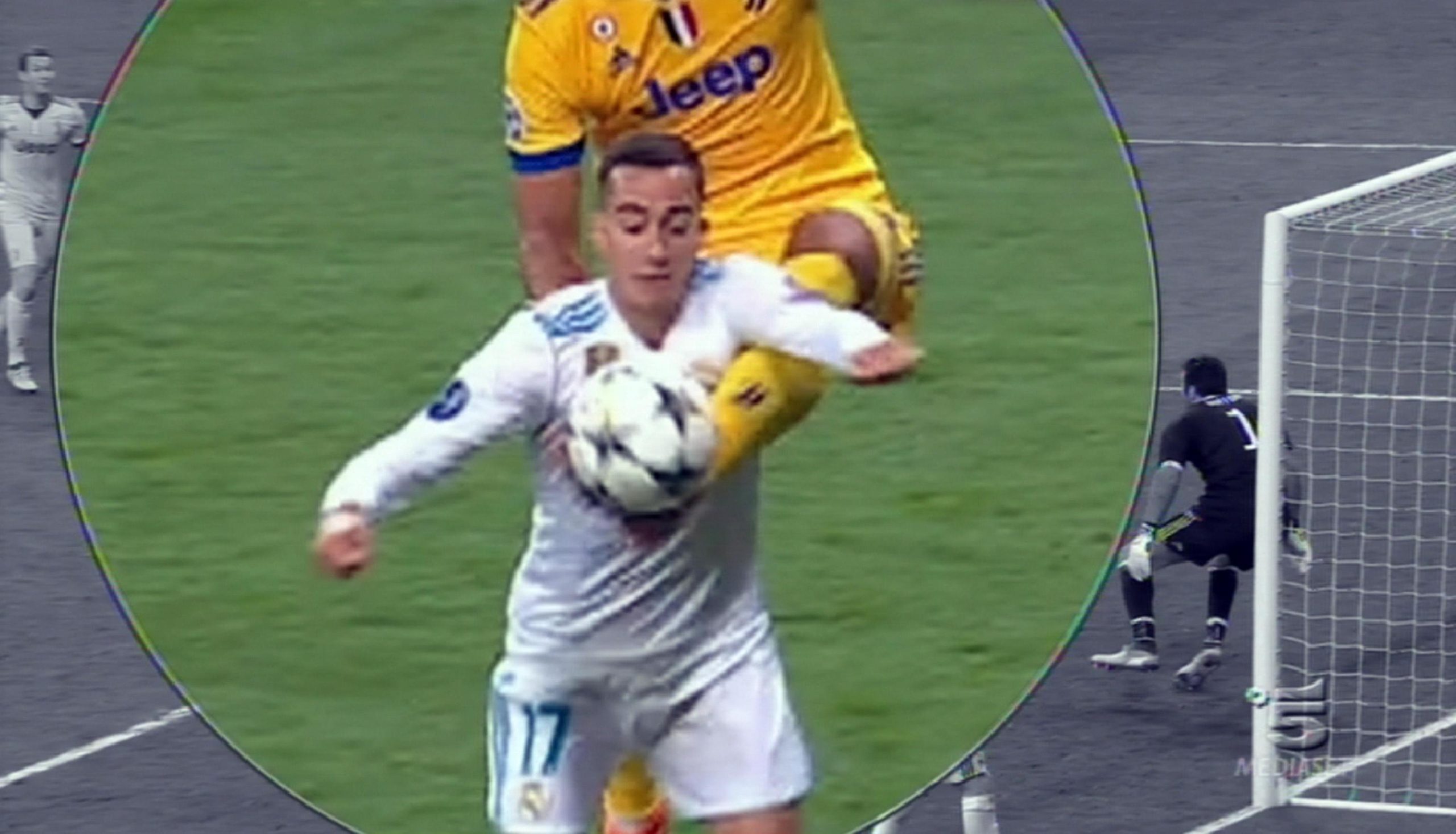 Juve, beffa atroce a Madrid. Var subito in Champions (ma Buffon sbaglia)