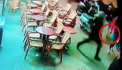 Sparatoria a Napoli in Piazza Trieste e Treno tra giovani | video