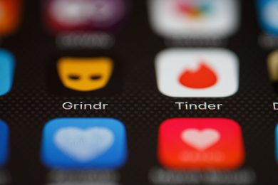 Cosa sanno di noi Grindr, Tinder e le altre app di dating