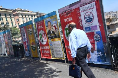 La necessità dei partiti di reinventarsi per sopravvivere al populismo