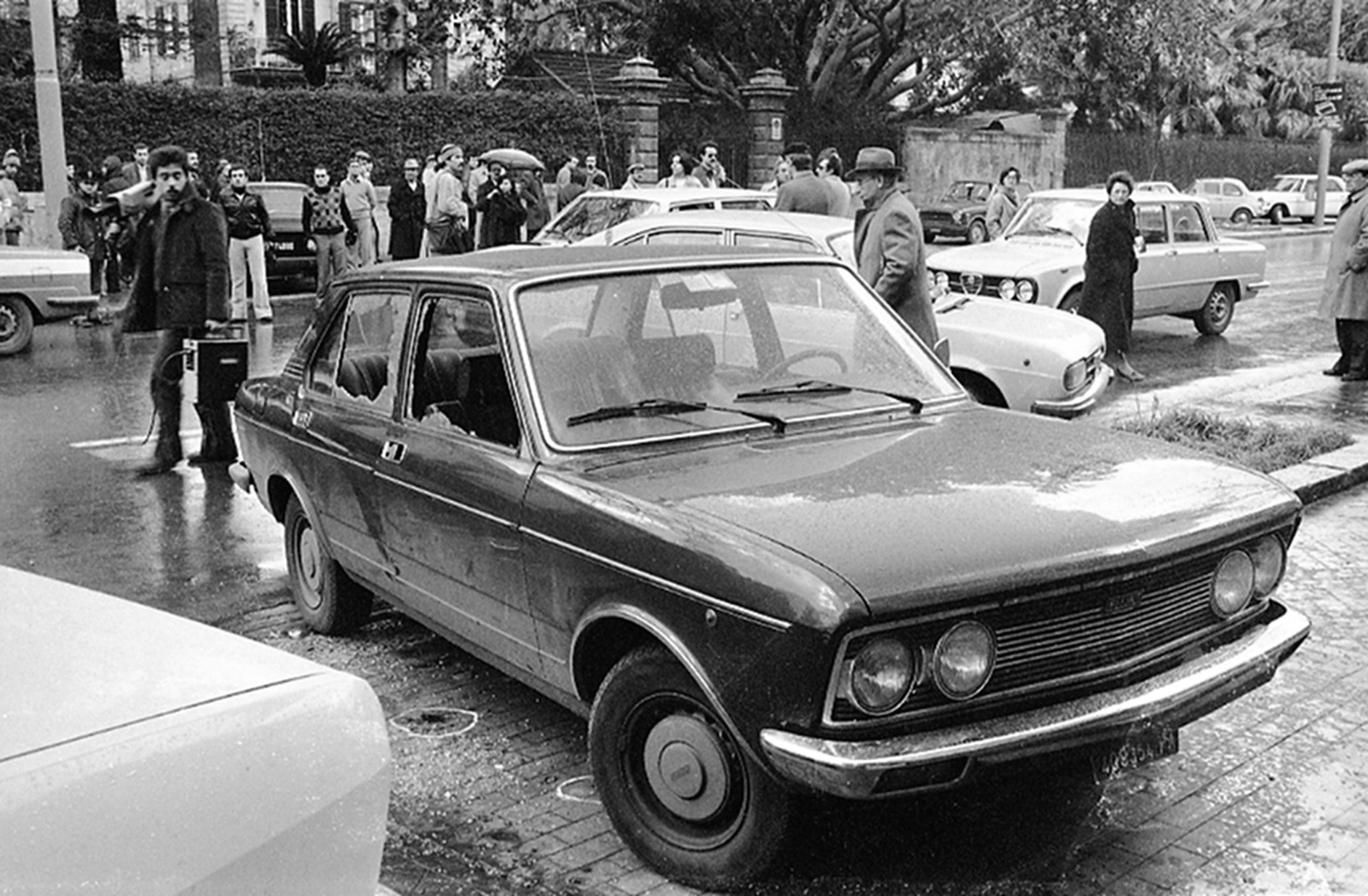 Chi era Piersanti Mattarella, il fratello del Presidente attaccato dagli hater