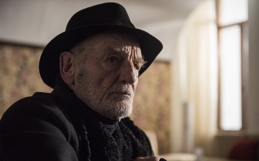 Hotel Gagarin, il film che venne dal freddo – Recensione