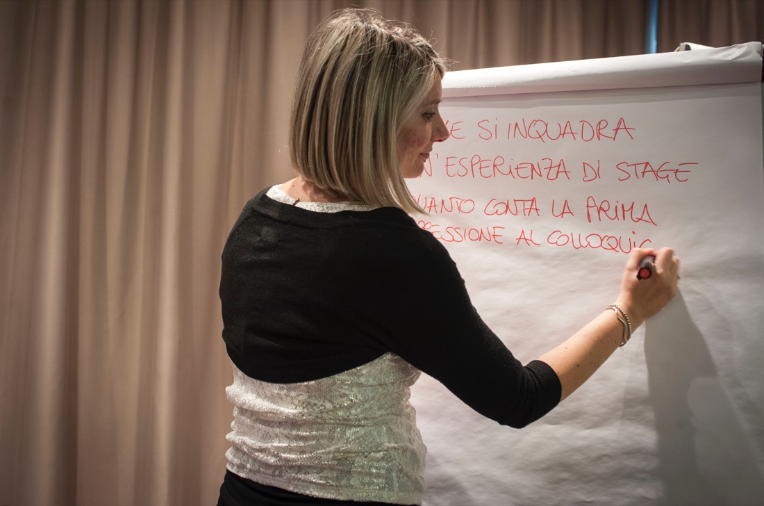 Lavoro: il curriculum come carta d’identità professionale