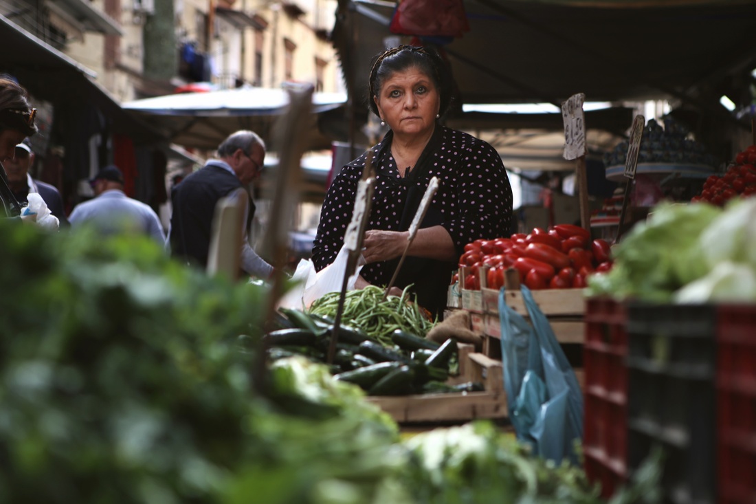 Il fascino di Napoli nelle foto di Giuseppe Di Vaio