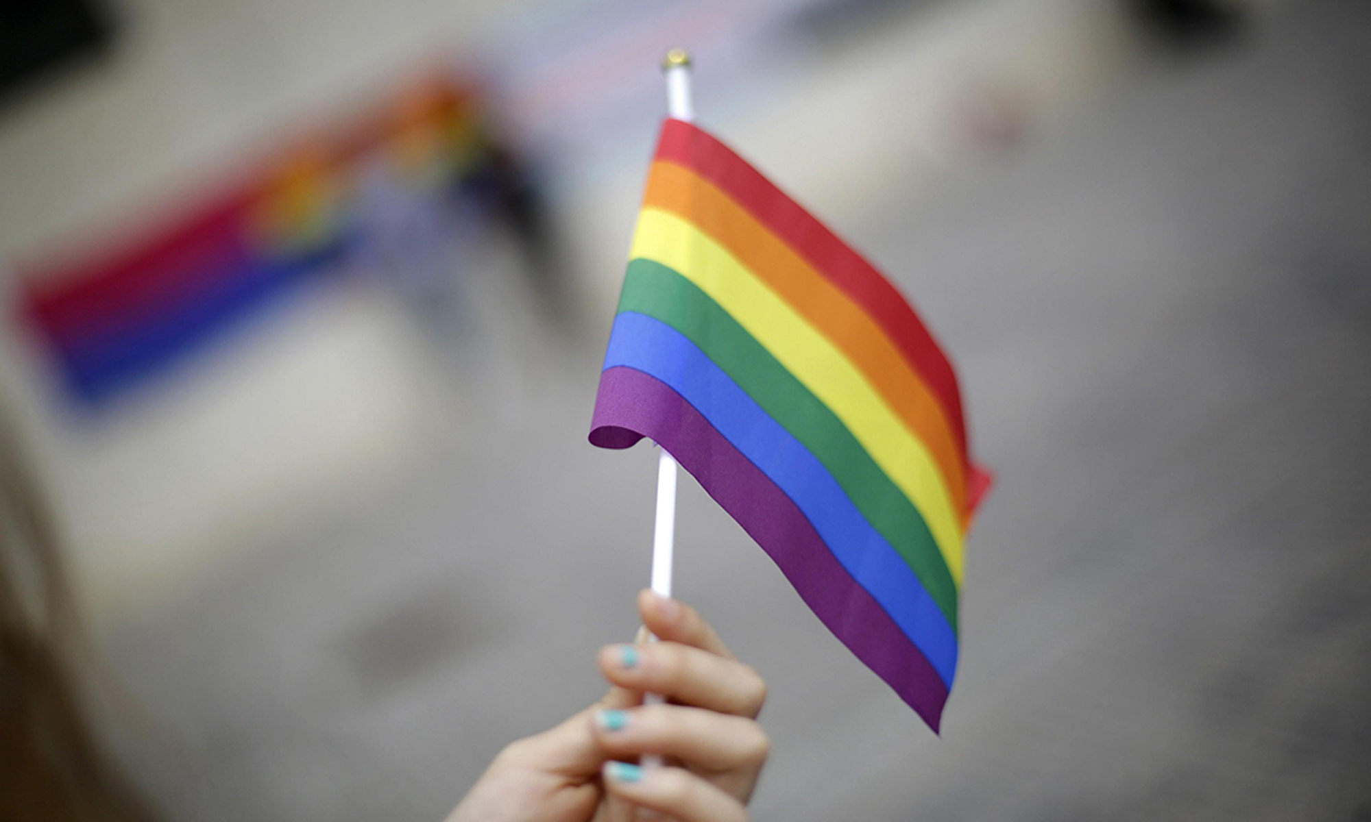 Omosessualità: perché è importante parlarne a casa e a scuola Omosessualità: perché è importante parlarne a casa e a scuola