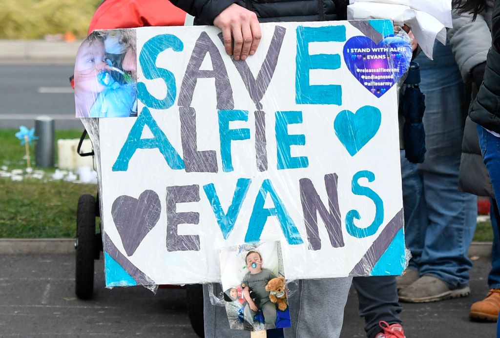 La battaglia su Alfie Evans: è stata davvero una vicenda pro-life?