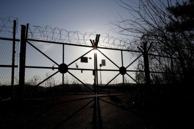 Corea del Nord: chi sono i prigionieri Usa liberati