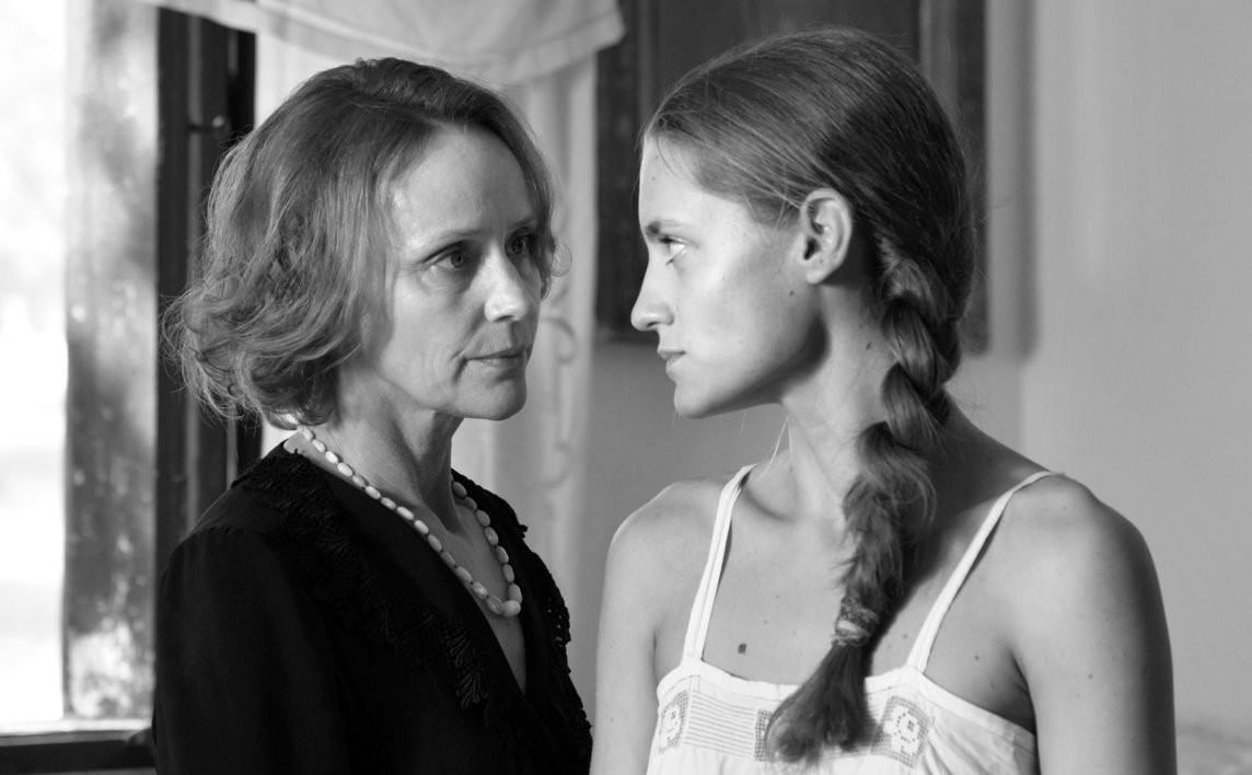 1945: due “visitors” nel villaggio della vergogna – Recensione 1945: due “visitors” nel villaggio della vergogna – Recensione